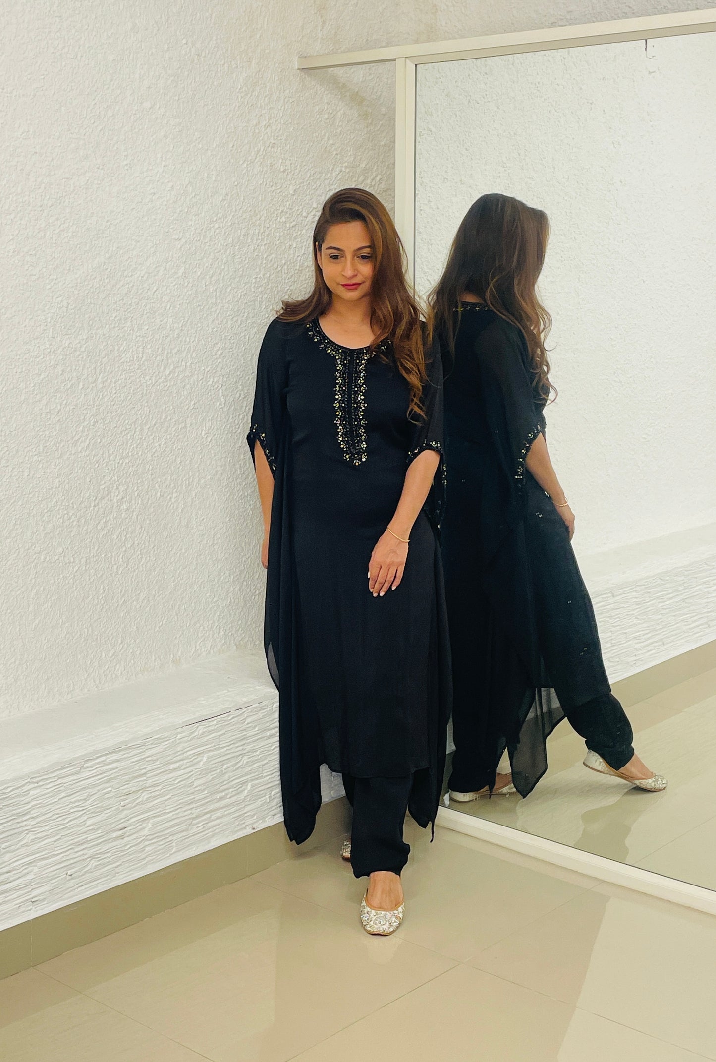 Inayat Black Kaftan Set